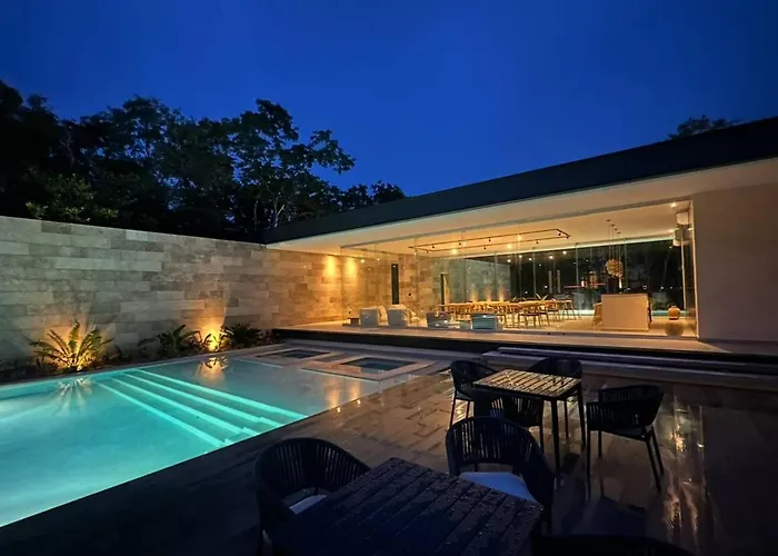 Casa de férias Casa Cheche Deluxe Jungle Living Private Pool *